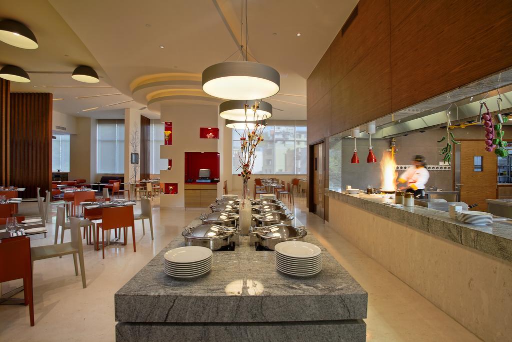 Ibis Bengaluru City Centre - An Accor Brand Exterior foto